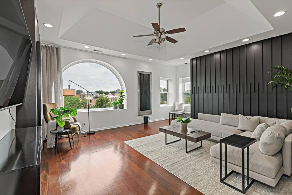 The Penthouse, Lux Stay Near Downtown, Uofc & Lake Chicago Exterior photo